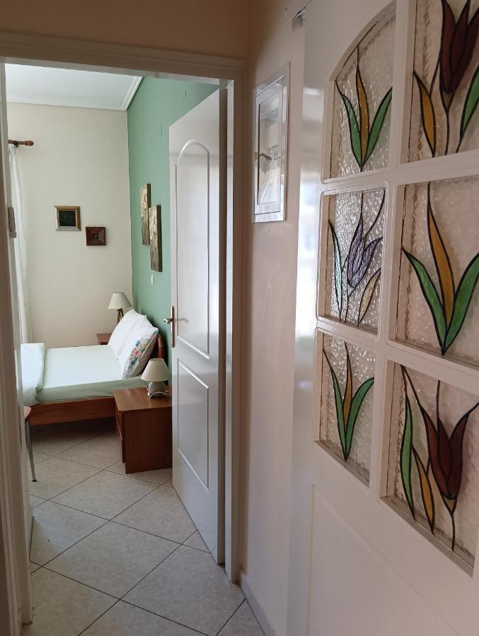 Thalia Apartment In Kalamata, 15' Walk From The City Center And The Beach Exterior photo